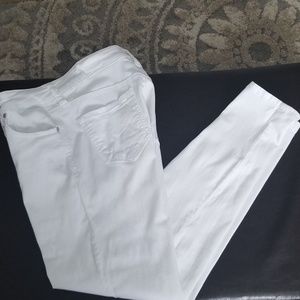 Celebrity Pink white ankle skinny jeans